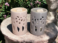 Cargar imagen en el visor de la galería, Forest Cut Out Ceramic Tea Light Burner - Nude or Grey
